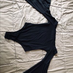 Fashion nova- Women’s Bat wing body suit
